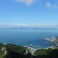 写真: 東京湾と金谷港