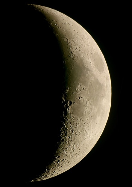Moon20161105